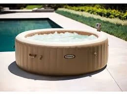 Ötszemélyes és nagyobb felfújható masszázsmedencék