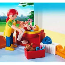 Playmobil babáknak