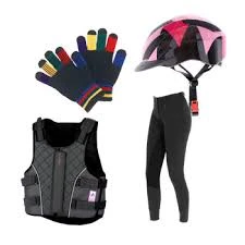 Egyéb kiegészítők , ruházat (lovas)