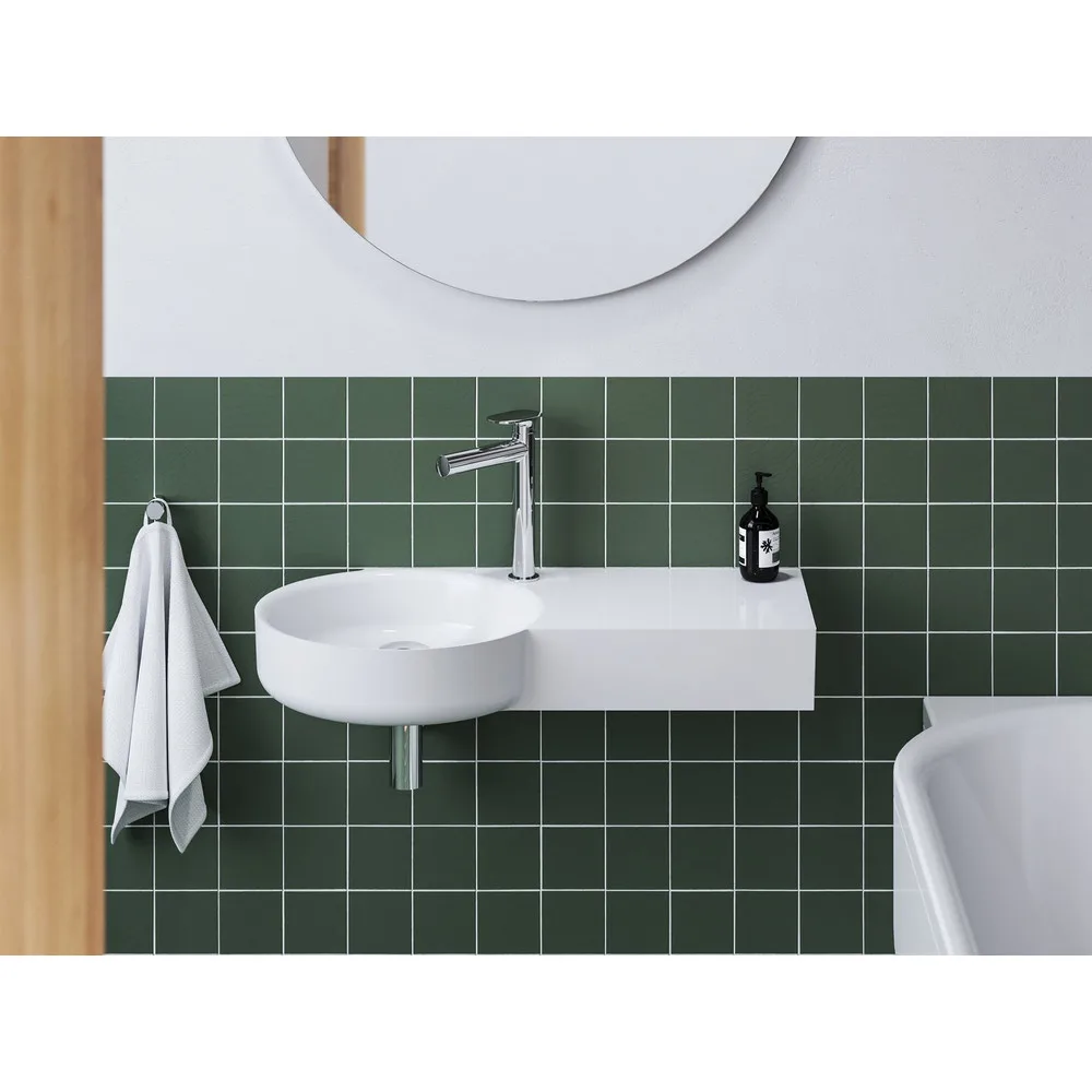 RAVAK XJXP1283000 ARC 83/43 mosdó jobb fehér, túlfolyó nélkül, csaptelep furattal