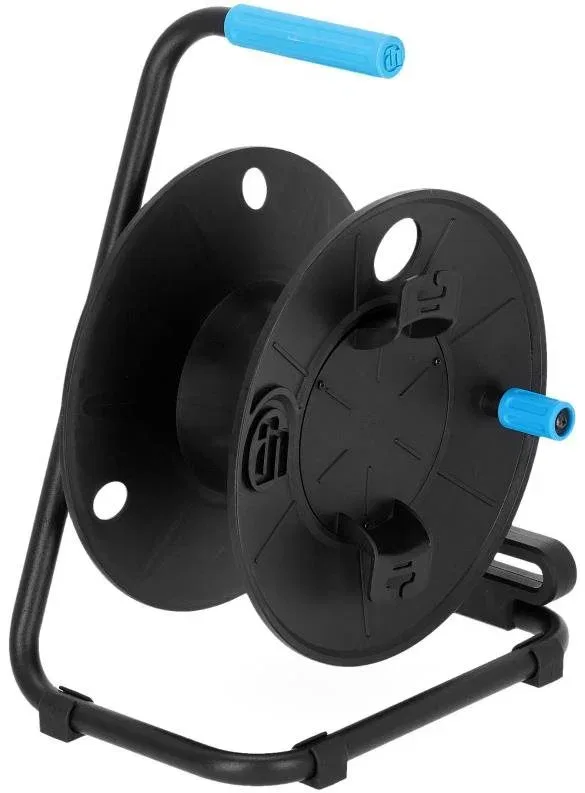 Adam Hall Cables 4 STAR CD 042